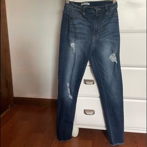 Refuge ripped jeans